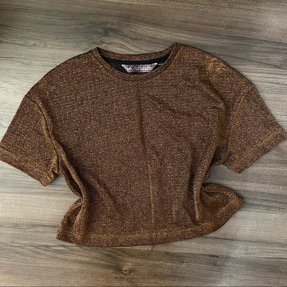 Gold Shiny Sparkly Cropped Tee Shirt - Picture 2 of 9